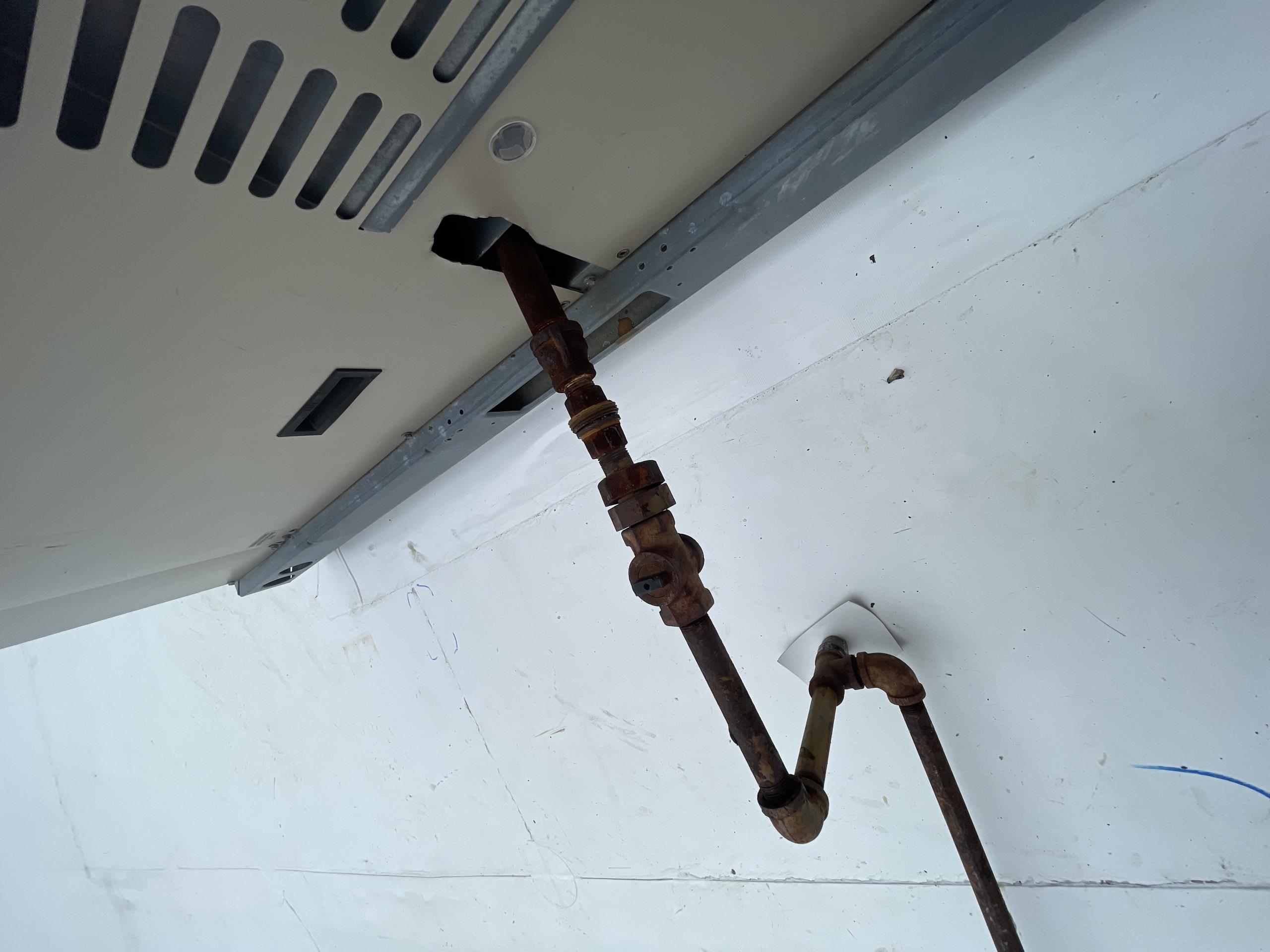 Arrived to job site to evaluate the necessary scope of work needed to repair gas lines to RTU’s Arrived to job site to evaluate the necessary scope of work needed to repair gas lines to RTU’s