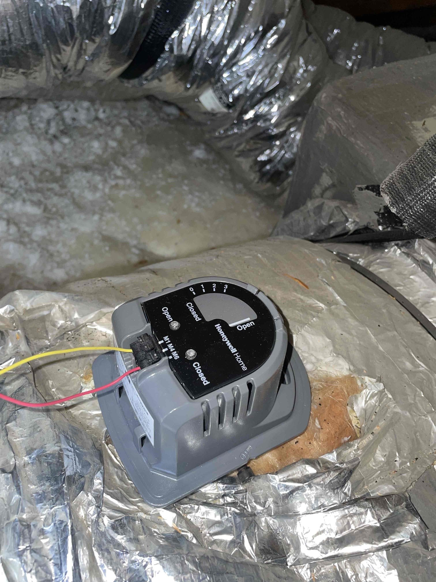 I returned to our clients home today to remove and replace the zone damper actuators for the upstairs and downstairs zones.
Once replaced I tested the operation of both motors to ensure they were operating the commands properly.
I recorded videos and showed Mr Lawson pictures of the new motors. The new motors are still connected and wired to the existing control board that has damaged resistors. We discussed the potential ways the board could fail and he would like to wait until complete failure before replacing the control board. Both zones motors are working properly and the system is cooling on departure.