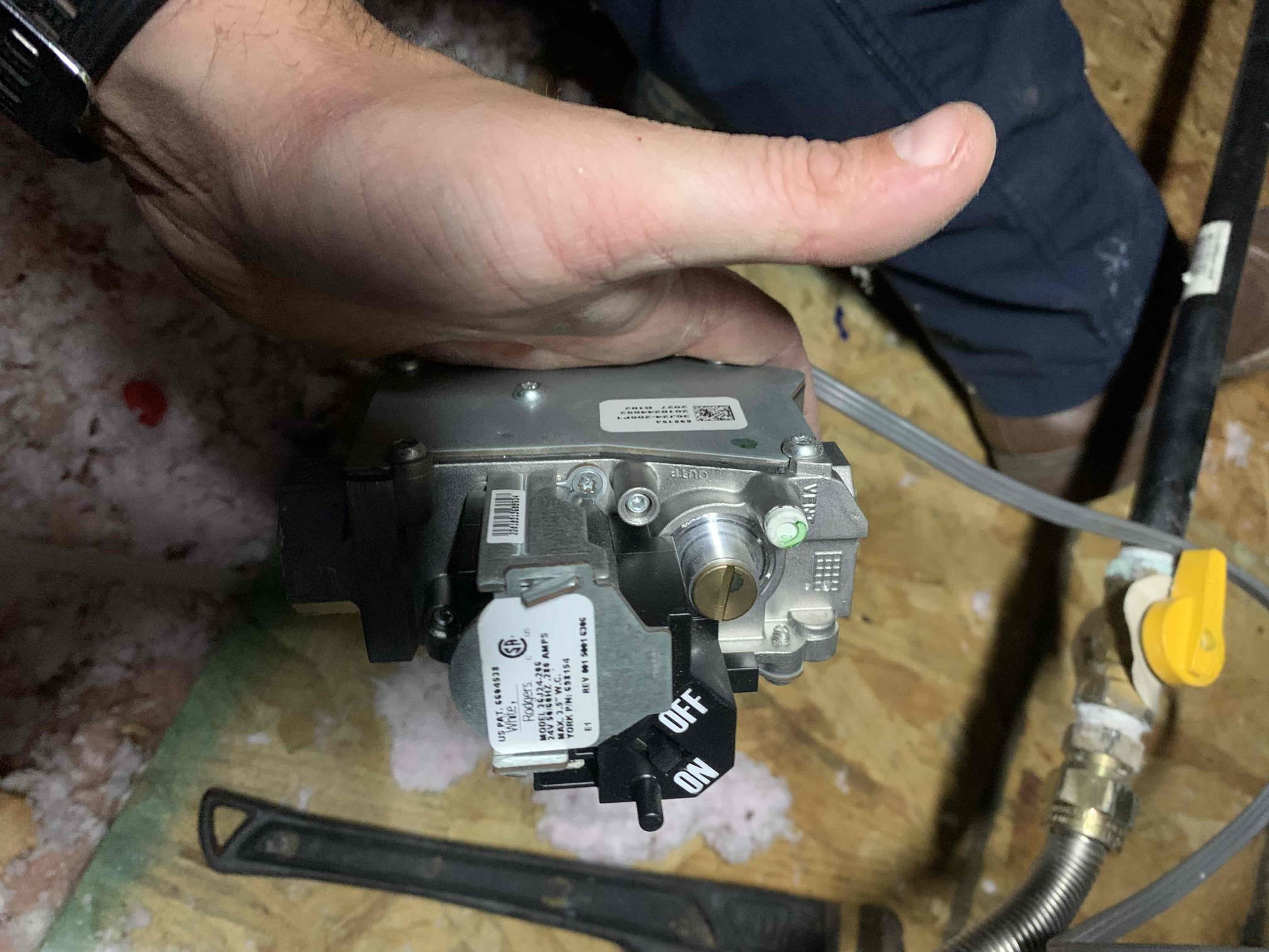 Preformed warranty gas valve change out. Presented before and after photos for client. Also tested system for any leaks. Unit was operating as it should upon departure. Preformed warranty gas valve change out. Presented before and after photos for client. Also tested system for any leaks. Unit was operating as it should upon departure.