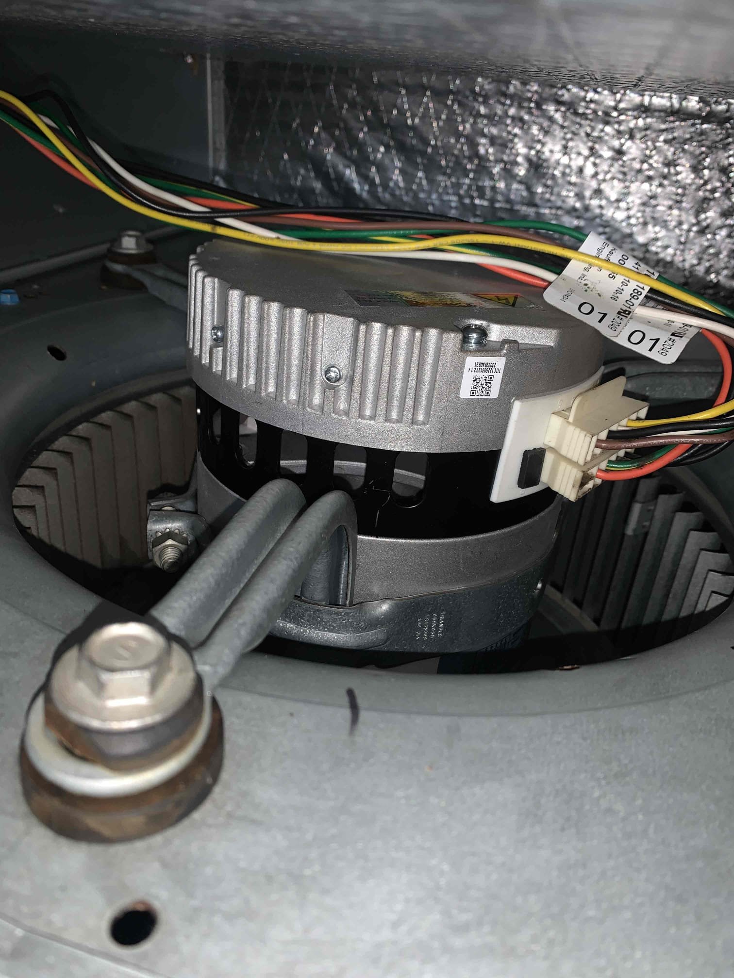 Preformed work to change out blower motor. Tested blower motor to insure it was in proper operating condition. Blower is functioning properly. Unit was heating upon departure 