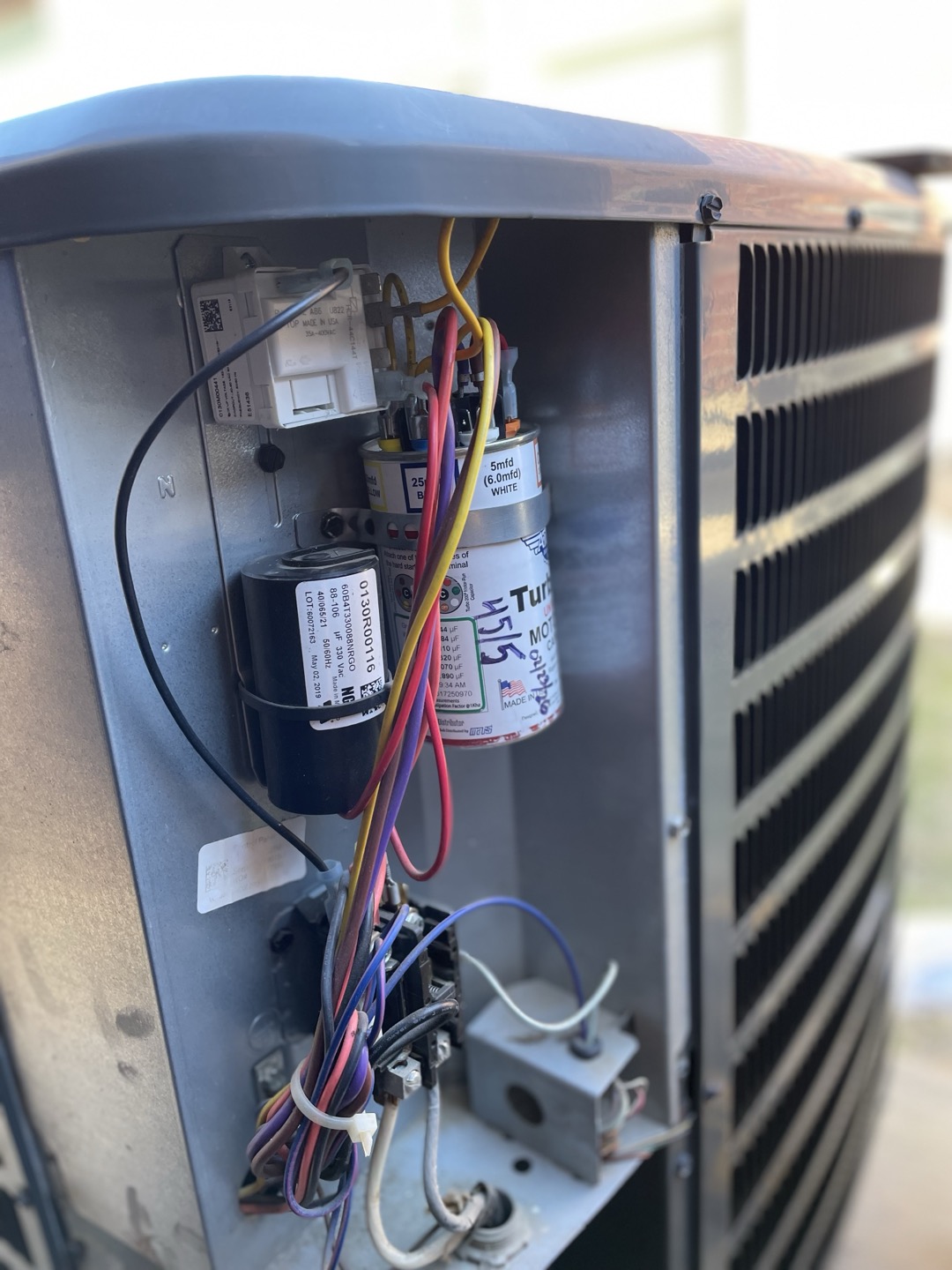 Installed the following
-Contactor
-Turbo Multi Use Capacitor
- 5-2-1 Hard Start Kit
On downstairs unit  and one additional turbo 200 on the upstairs unit. 

Both units tested and verified lower start amps on downstairs. Units in good working order upon departure.