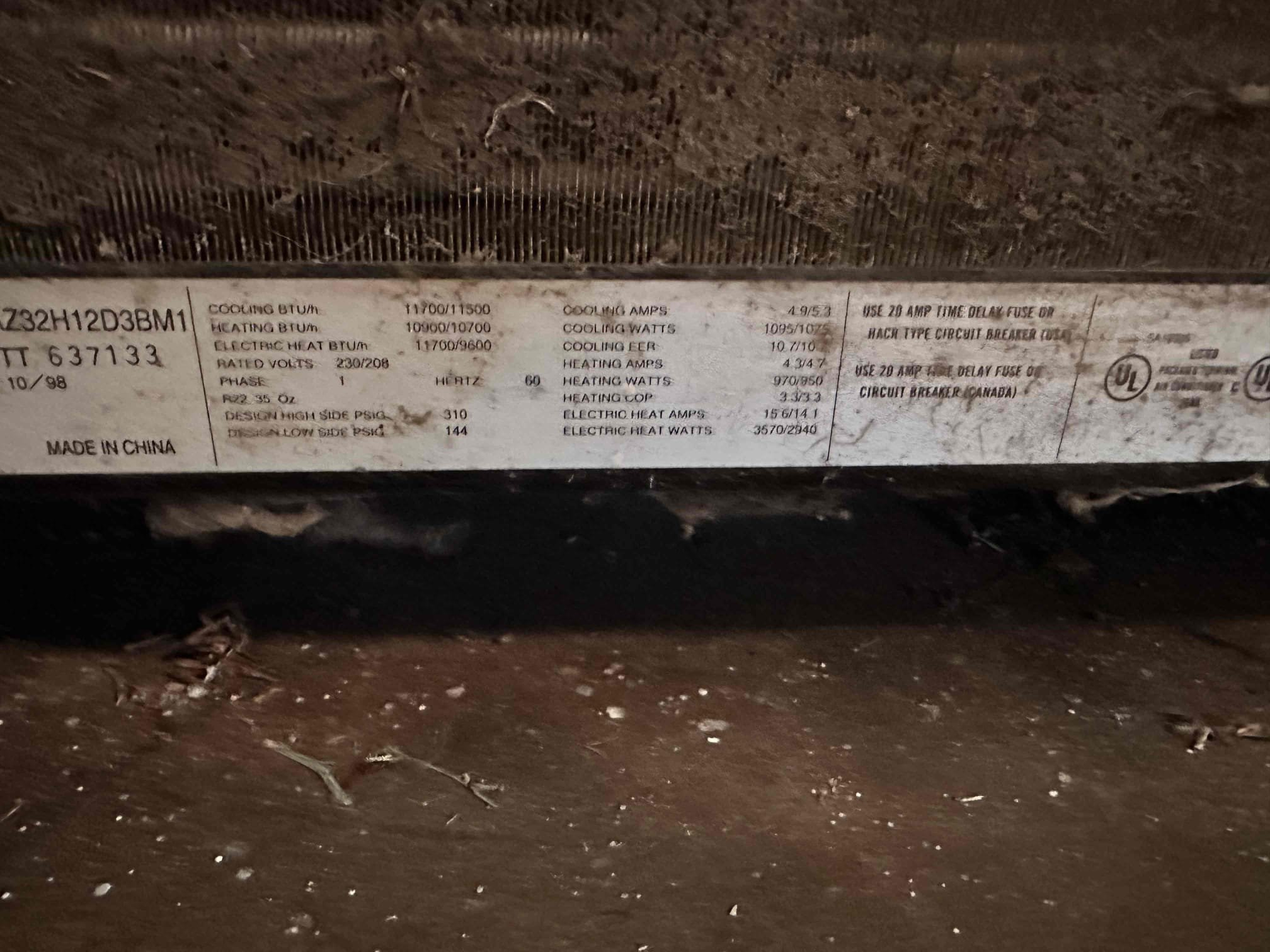 Van Alstyne, TX - No cool on cassette type unit. System was set to cool and compressor would run for a second and then turn off after about 3 min. Unable to find connection to check pressure. System is R22, unable to make any repairs due to refrigerant type. Told customer best option is either a mini split or window unit. Both would be able to handle the cooling load of the building. 