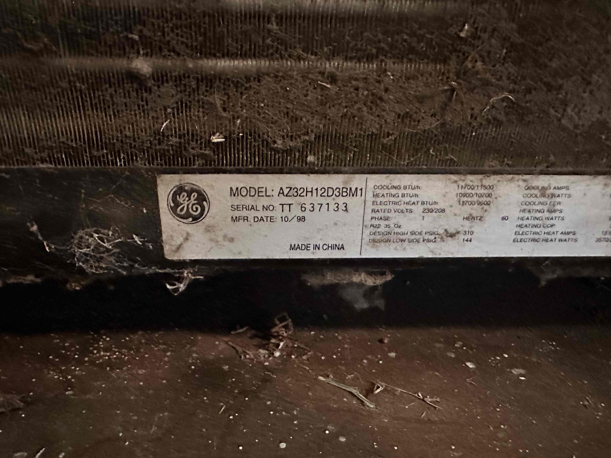 Van Alstyne, TX - No cool on cassette type unit. System was set to cool and compressor would run for a second and then turn off after about 3 min. Unable to find connection to check pressure. System is R22, unable to make any repairs due to refrigerant type. Told customer best option is either a mini split or window unit. Both would be able to handle the cooling load of the building. 