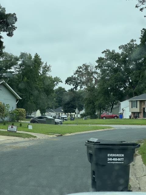 Waldorf, MD - Free estimate for roof and siding, that is old and beyond its life. Waldorf, MD - Free estimate for roof and siding, that is old and beyond its life.