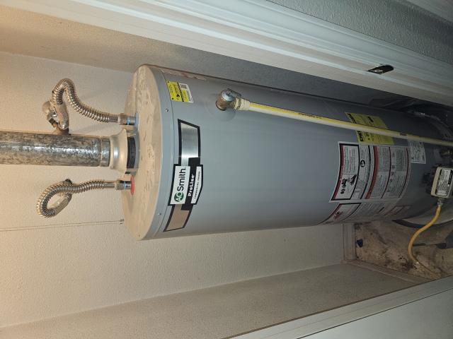 Kilgore, TX - gas wh in hall closet not heating found thermostat reset tripped and filter dirty. Reset relit and waited for it to heat up cleaned filter Kilgore, TX - gas wh in hall closet not heating found thermostat reset tripped and filter dirty. Reset relit and waited for it to heat up cleaned filter