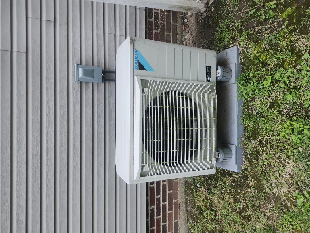 cleaning a daiken ac