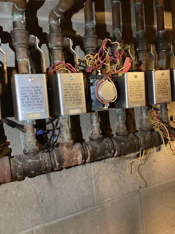Diagnosed no-heat complaint in furnace system. Inspected electrical junction box with aging wiring and examined Honeywell zone control valves on hydronic heating system. System requires extensive repairs; recommended customer seek alternative service provider for complete resolution.