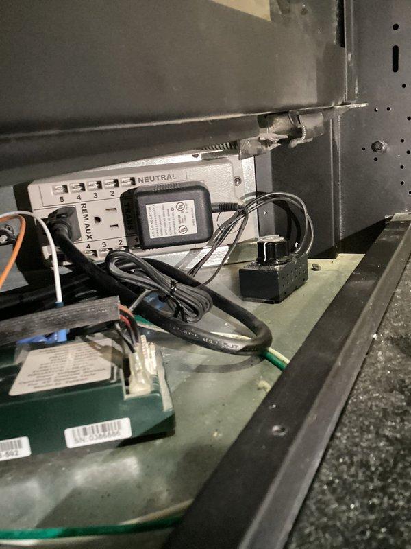 Diagnosed gas fireplace ignition failure. Identified faulty control module not delivering power to ignition system. Replaced control module, restoring proper ignition sequence and normal fireplace operation.