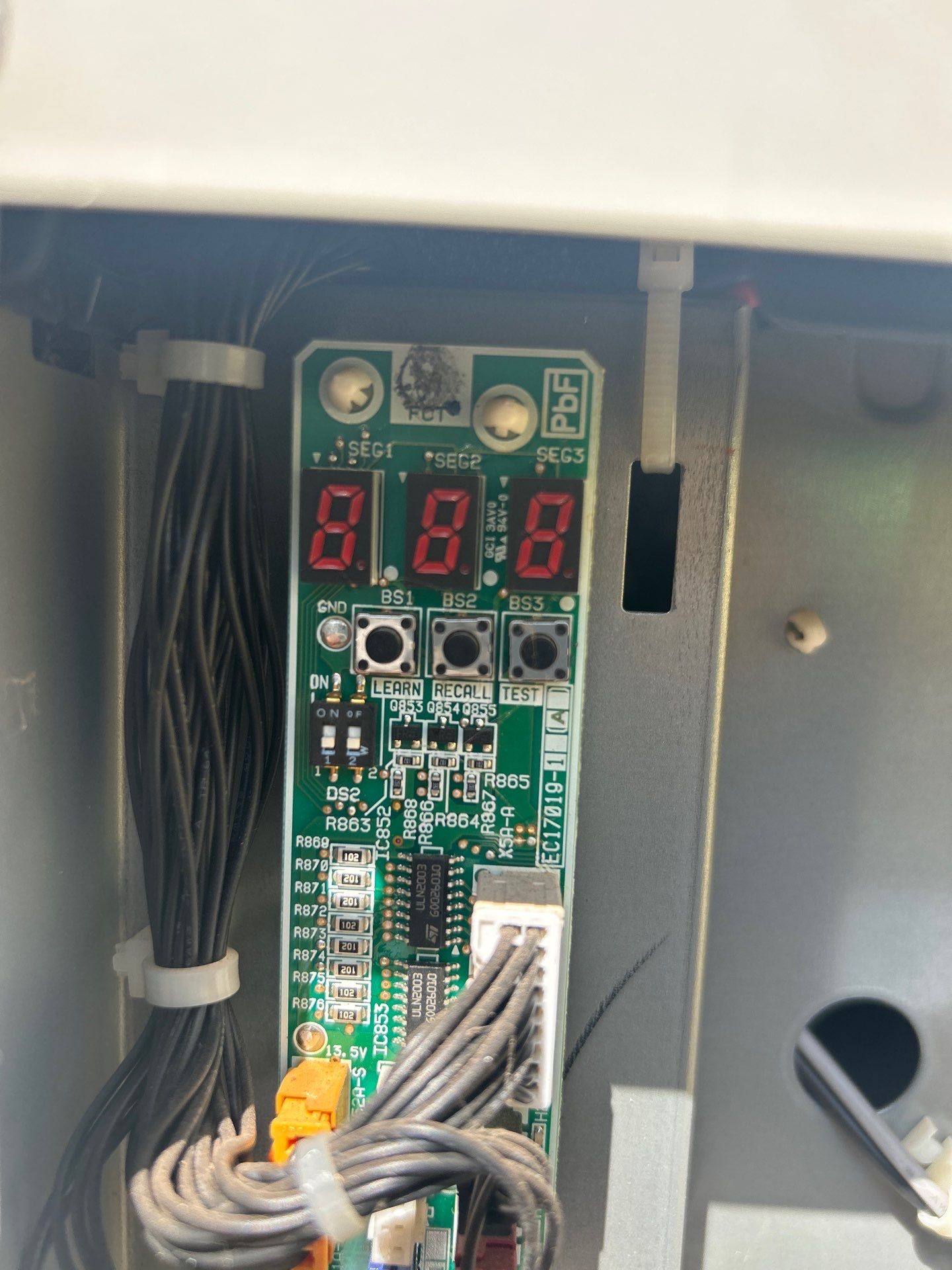 Arrived at customer residence for complaint of no AC. Issues were found and resolved in record speed for the customer. The customer is now cooling and comfortable. Remember to ask how to save 20% on your next and all visits with our membership plan