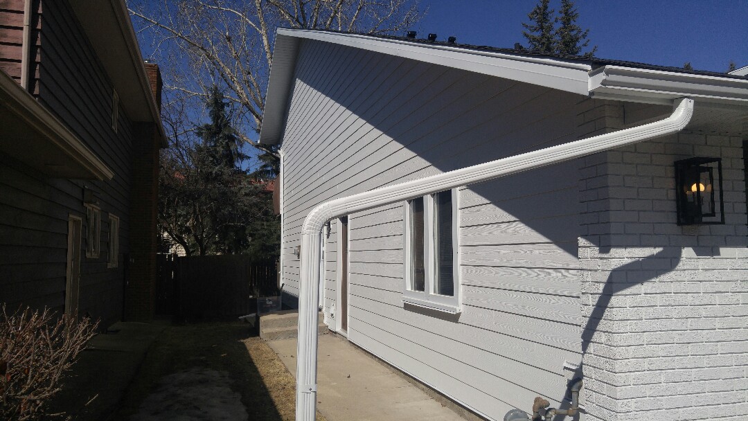 Calgary, AB - Canyon Meadows
James Hardie siding Arctic White Calgary, AB - Canyon Meadows
James Hardie siding Arctic White