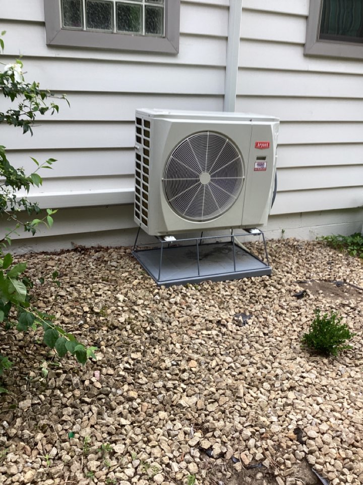 No ac located in Maple Lake MN