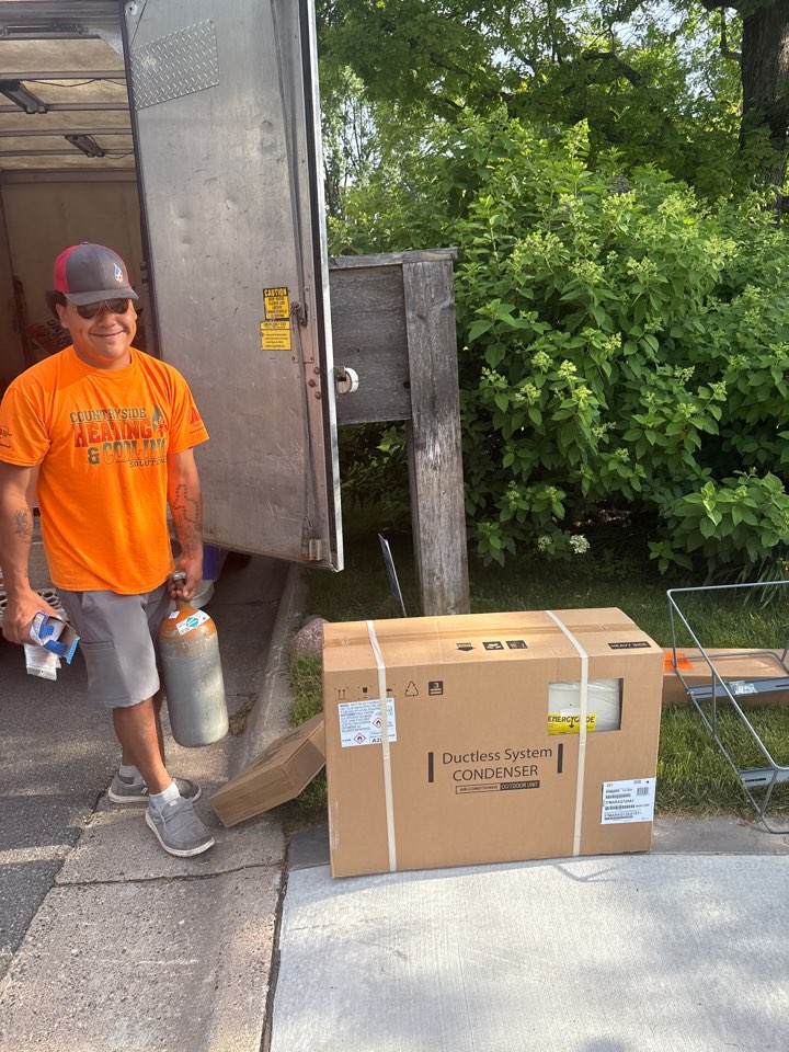 Installing Ductless 1 to 1 - Minnetonka MN