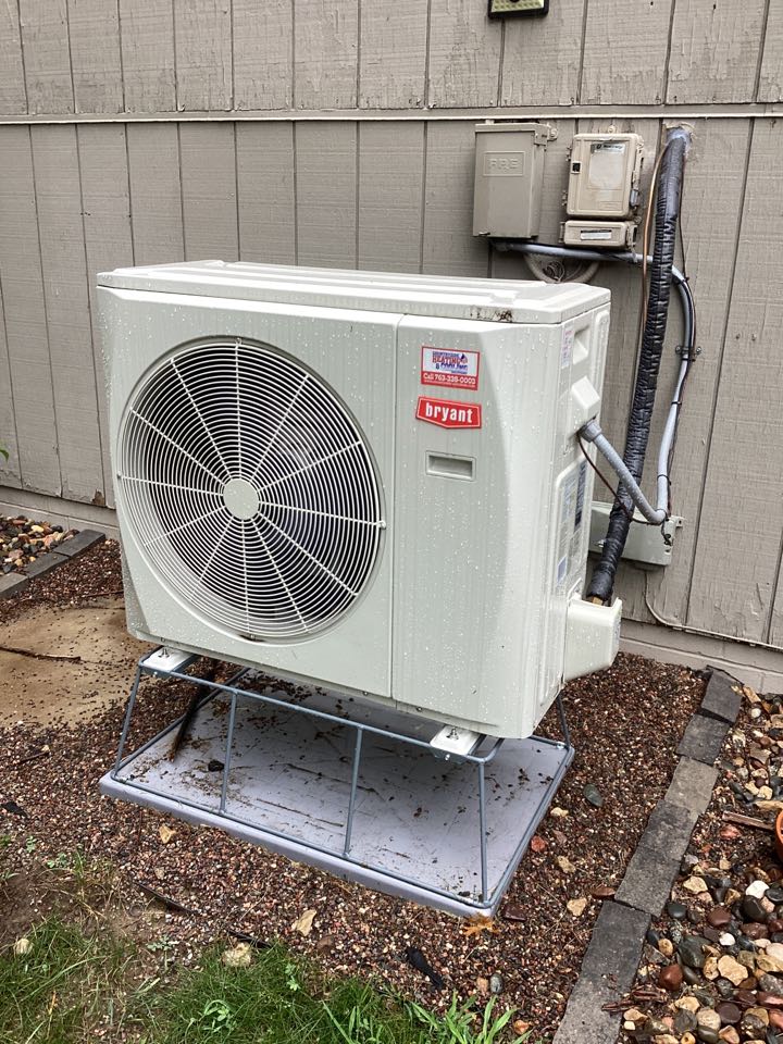  Bryant heat pump maintenance in Eden Prairie