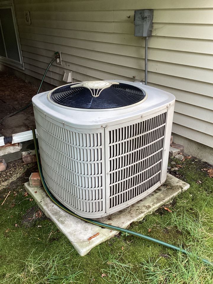 Bryant AC maintenance in Maple Grove