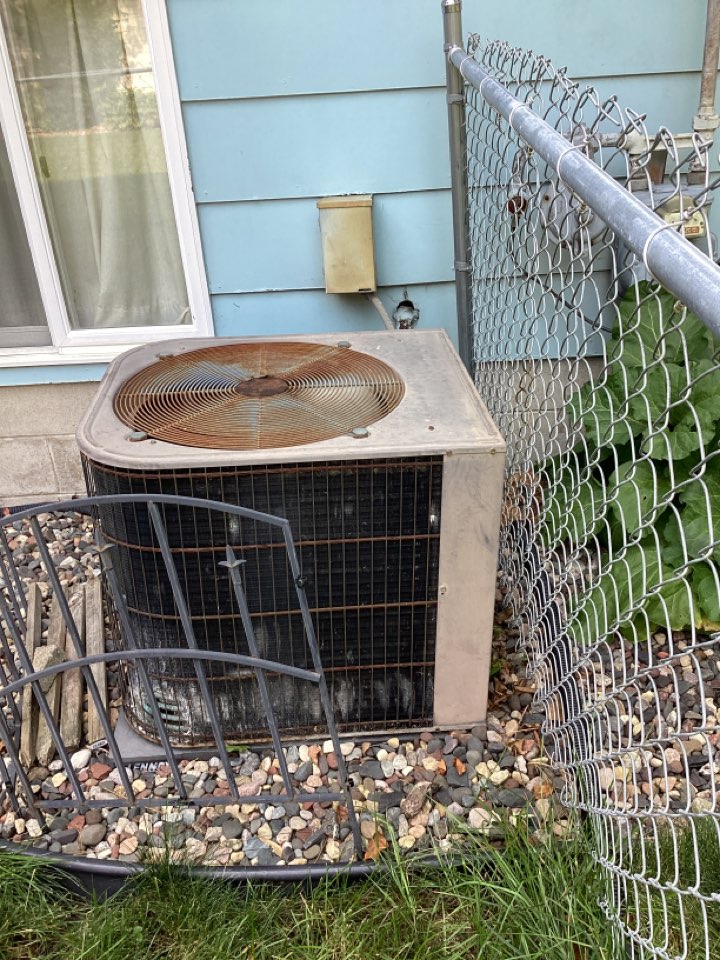 AC Maintenance visit, located in maple plain MN 