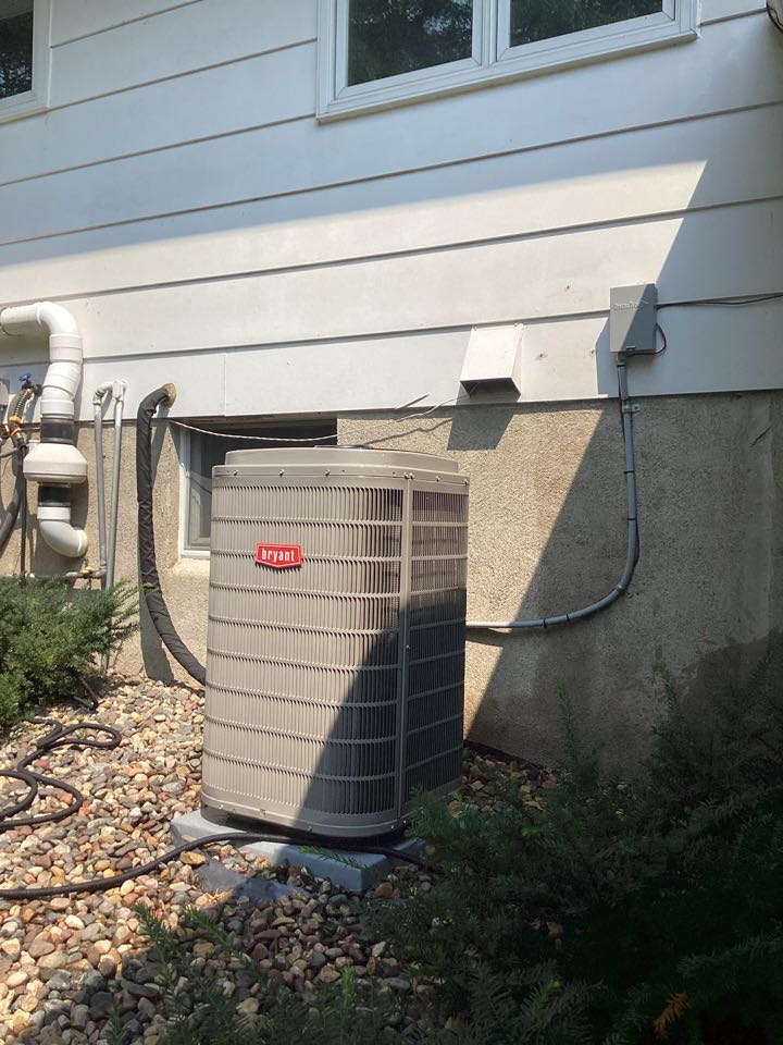 Modulating inverter air conditioner maintenance in Golden valley mn 55442