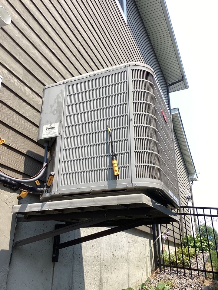 Bryant AC maintenance in Chanhassen
