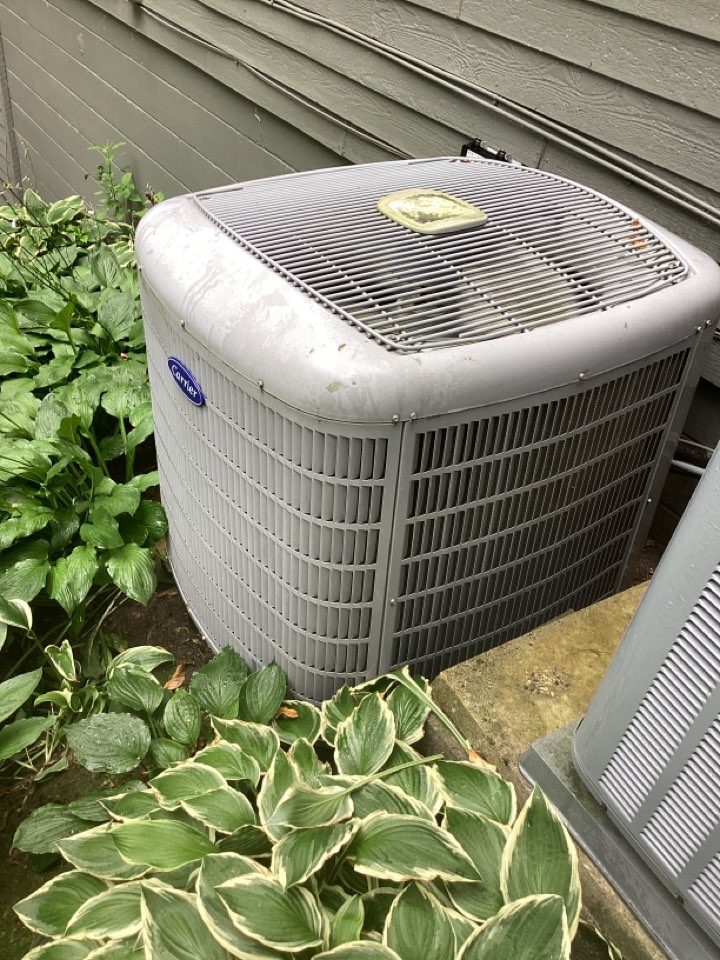 AC Maintenance call locate in Shorewood MN 