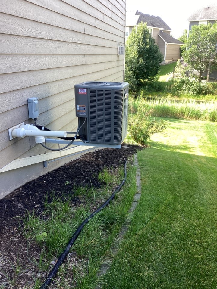 Fal/spring maintenance visit, located in Medina MN 