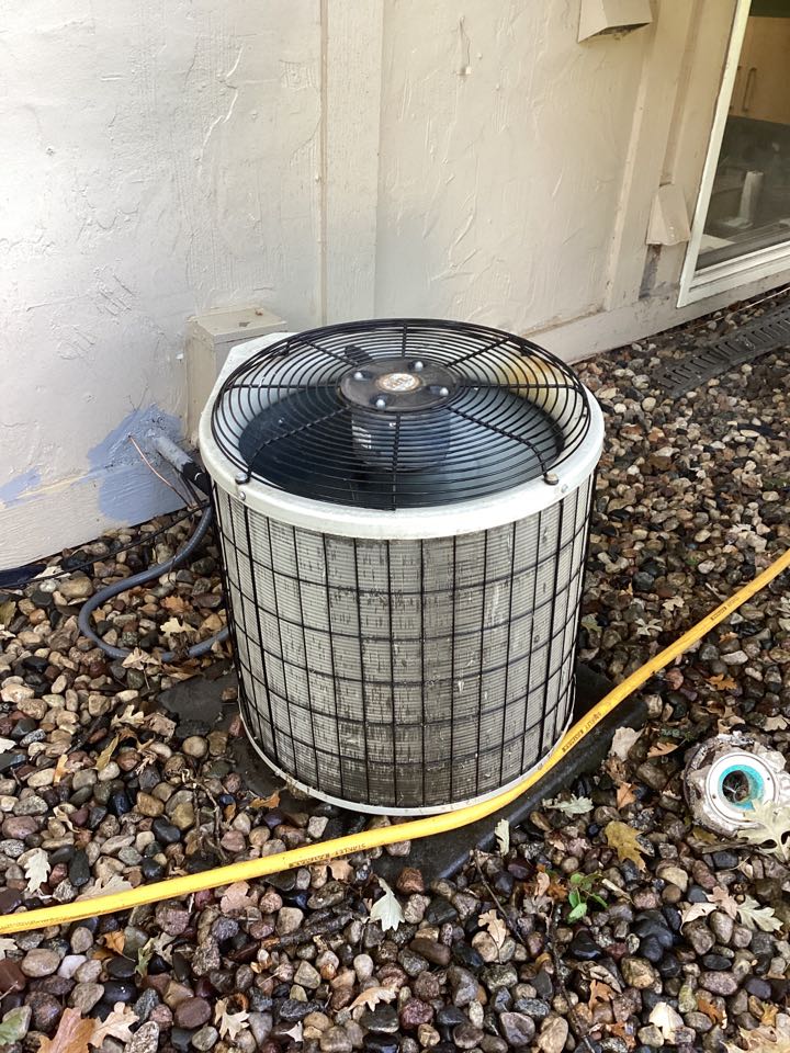 AC maintenance in Delano