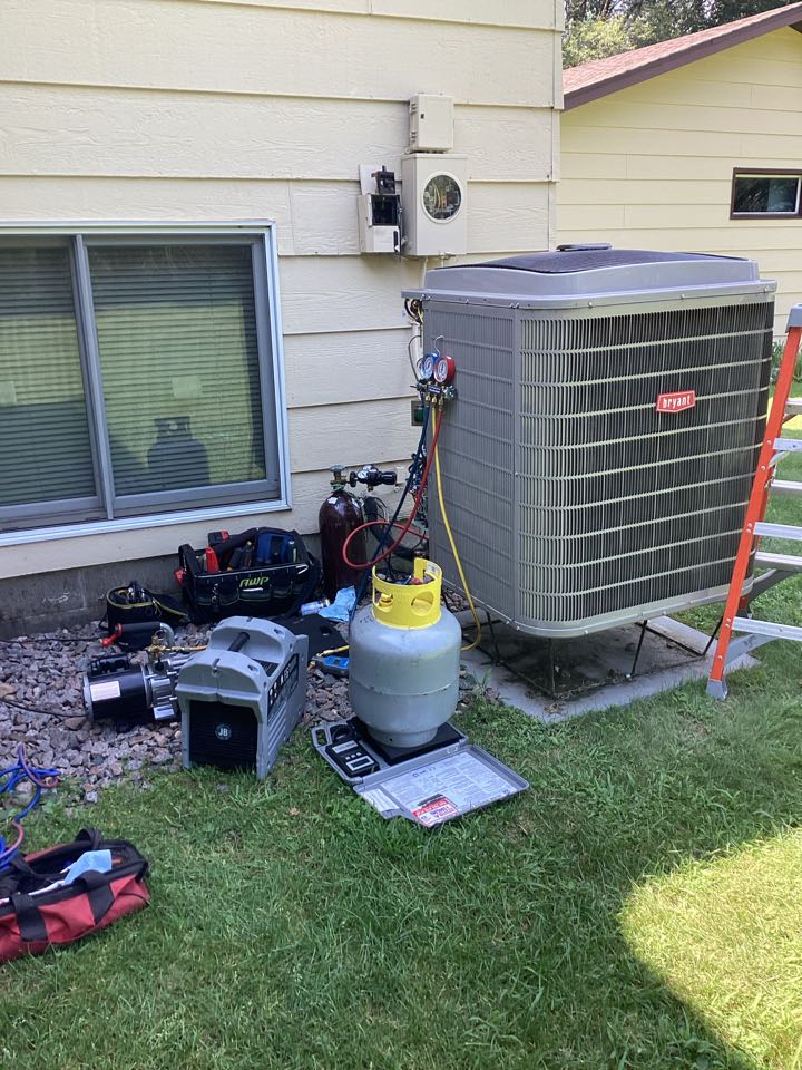 Air conditioner repairs in Annandale mn 55302