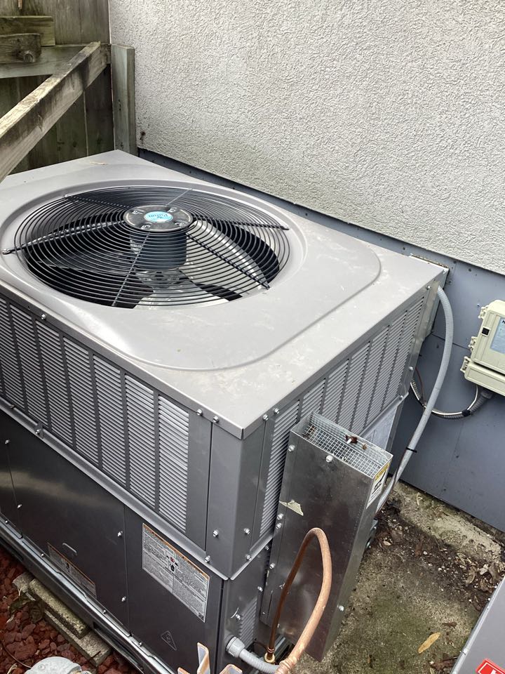 Package unit diagnostic and same day repairs in Hopkins mn 55343