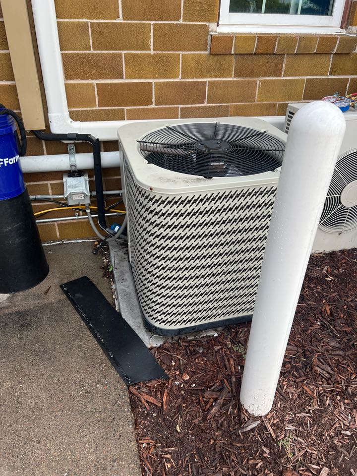 Summer maintenance tune up on Nordyne air conditioner
