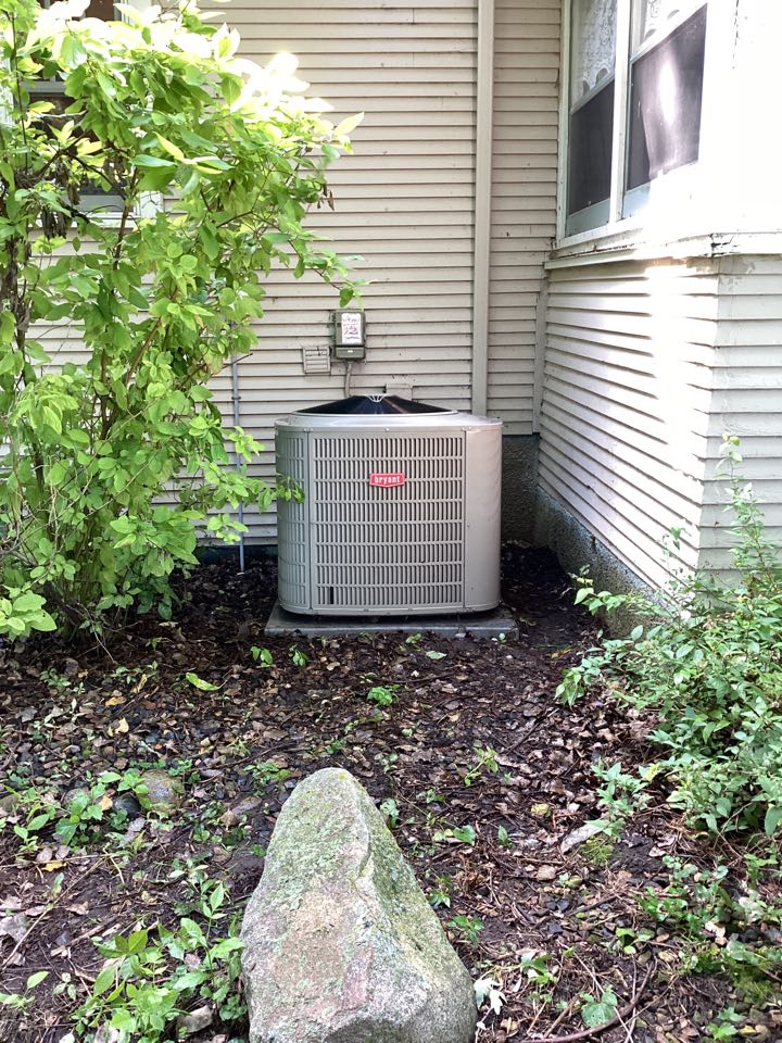 Bryant furnace and AC maintenance in Watertown