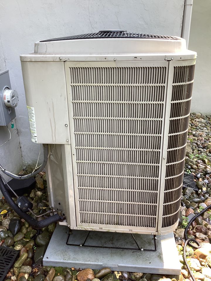  Bryant Evolution heat pump service in Plymouth