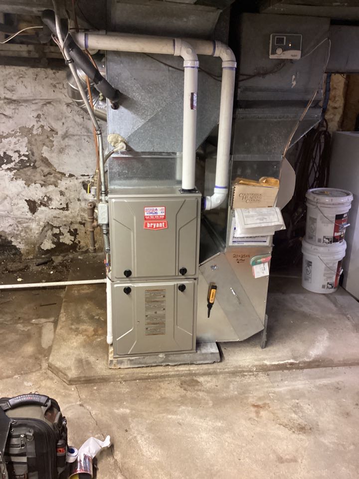  Bryant furnace maintenance in Maple Plain