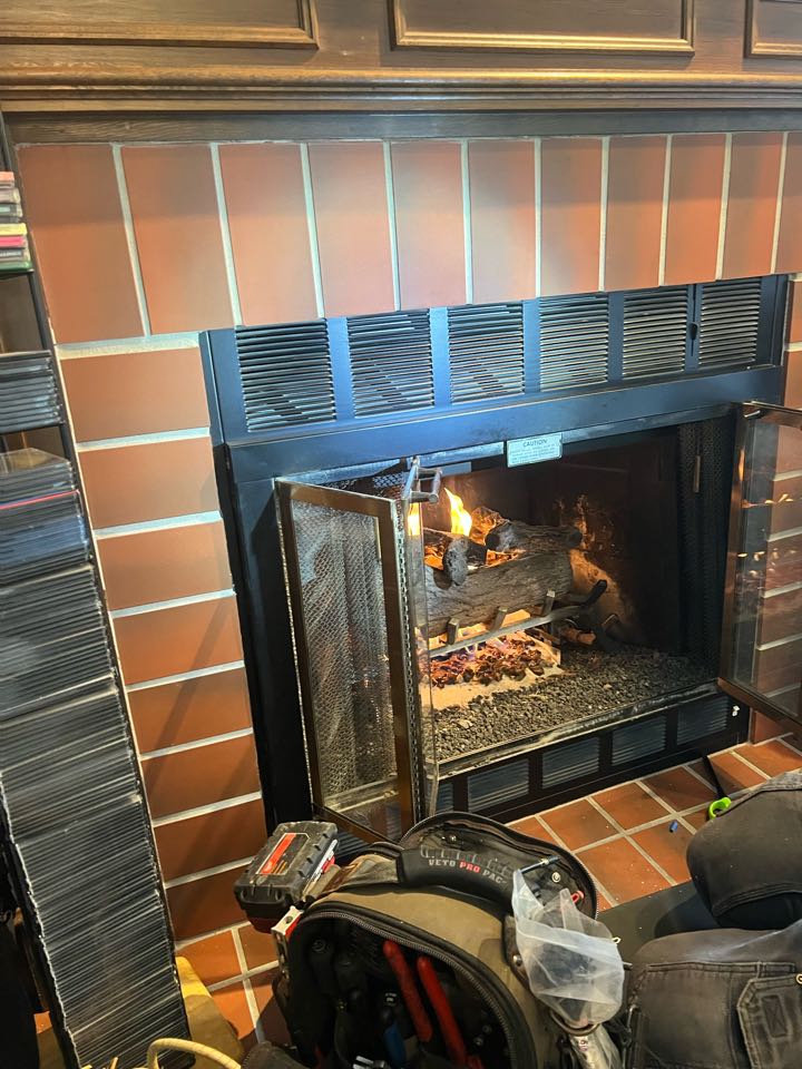 Diagnosing fireplace issue in Edina, Minnesota 