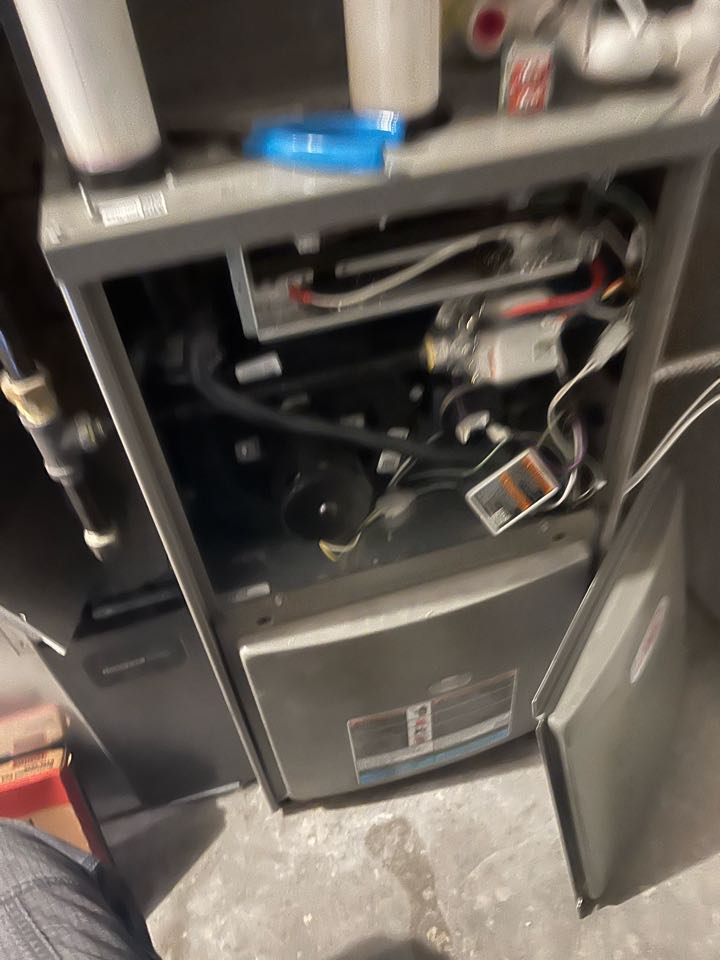 Performing fall furnace maintenance in long lake, MN