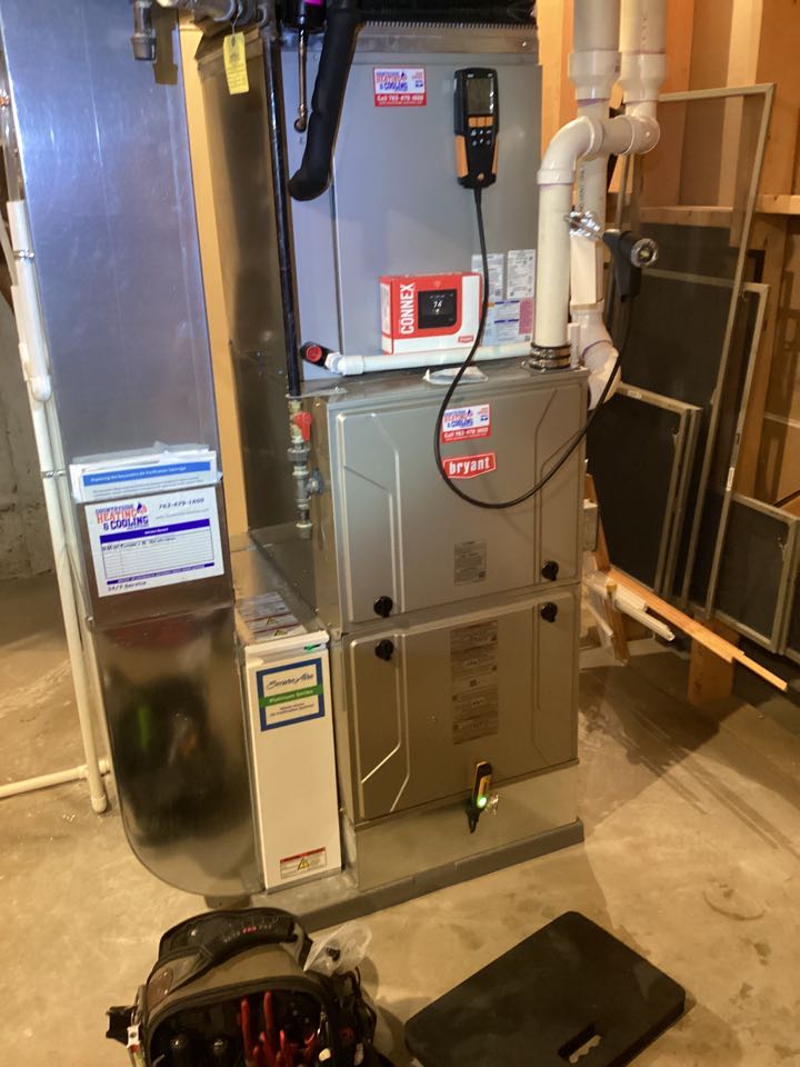 Bryant Evolution furnace and AC maintenance in Maple Plain