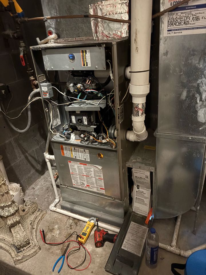 Performing fall furnace maintenance- Independence MN
