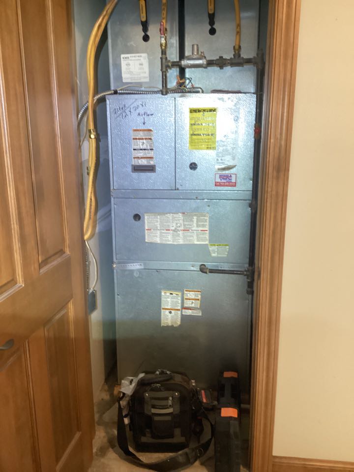 Magicpak service in Long Lake