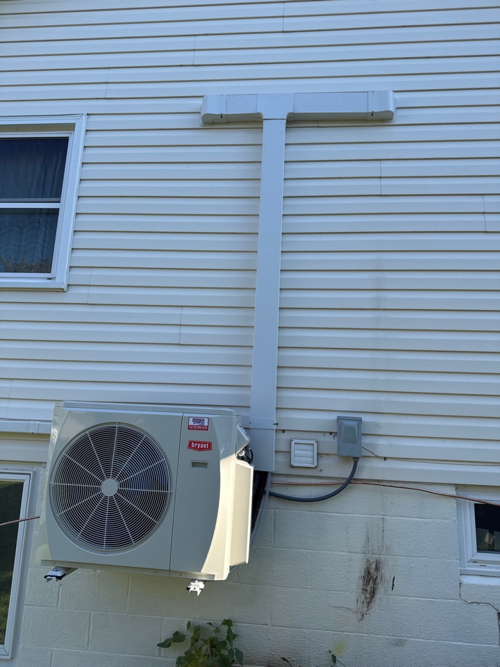 3 headed mini split install in Waconia
