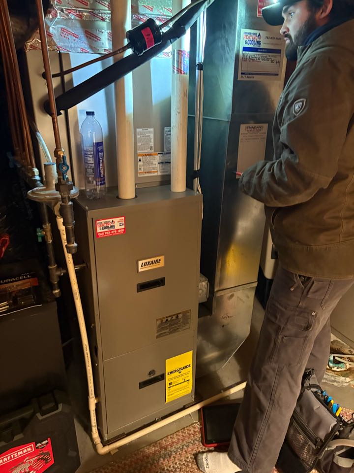 performing fall furnace Maintenance- Medina MN
