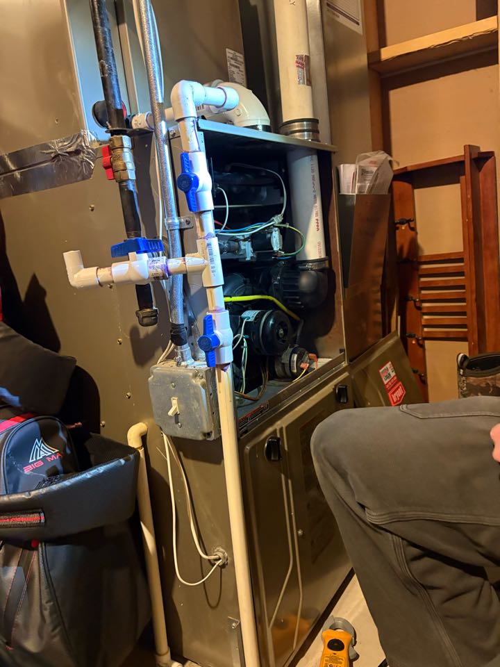 Performing fall furnace maintenance- Delano MN