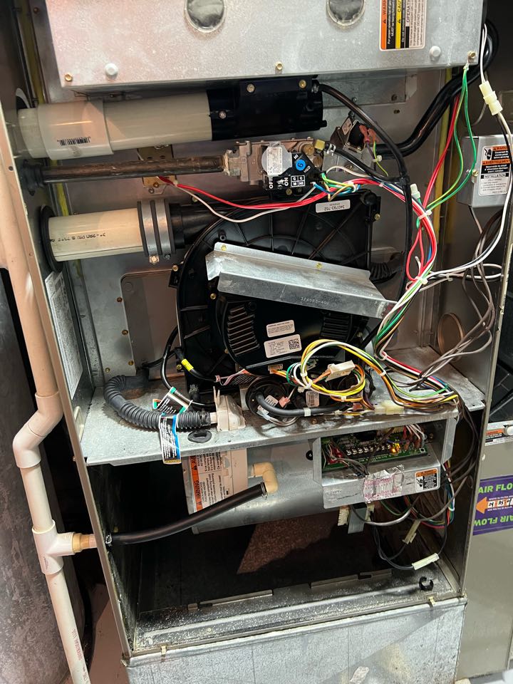 Performing fall furnace maintenance in independence, Minnesota