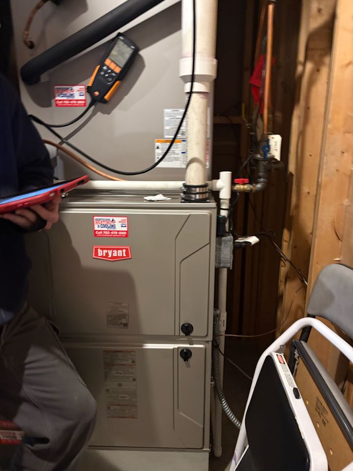 Performing fall furnace maintenance- Orono MN