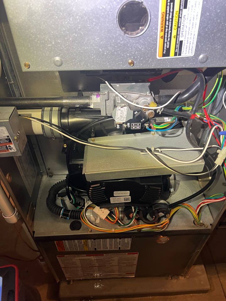 Performing furnace maintenance in Wayzata, MN