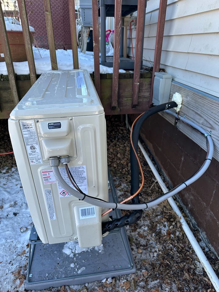 Installed heat pump and furnace in Delano Mn 