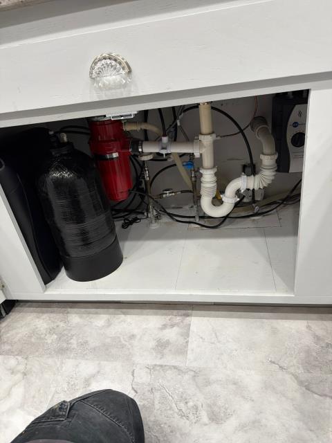We installed a 735 and K5 water filtration system, equipped with VOC and Mineral Plus filters, ensuring clean and healthy water for your home.