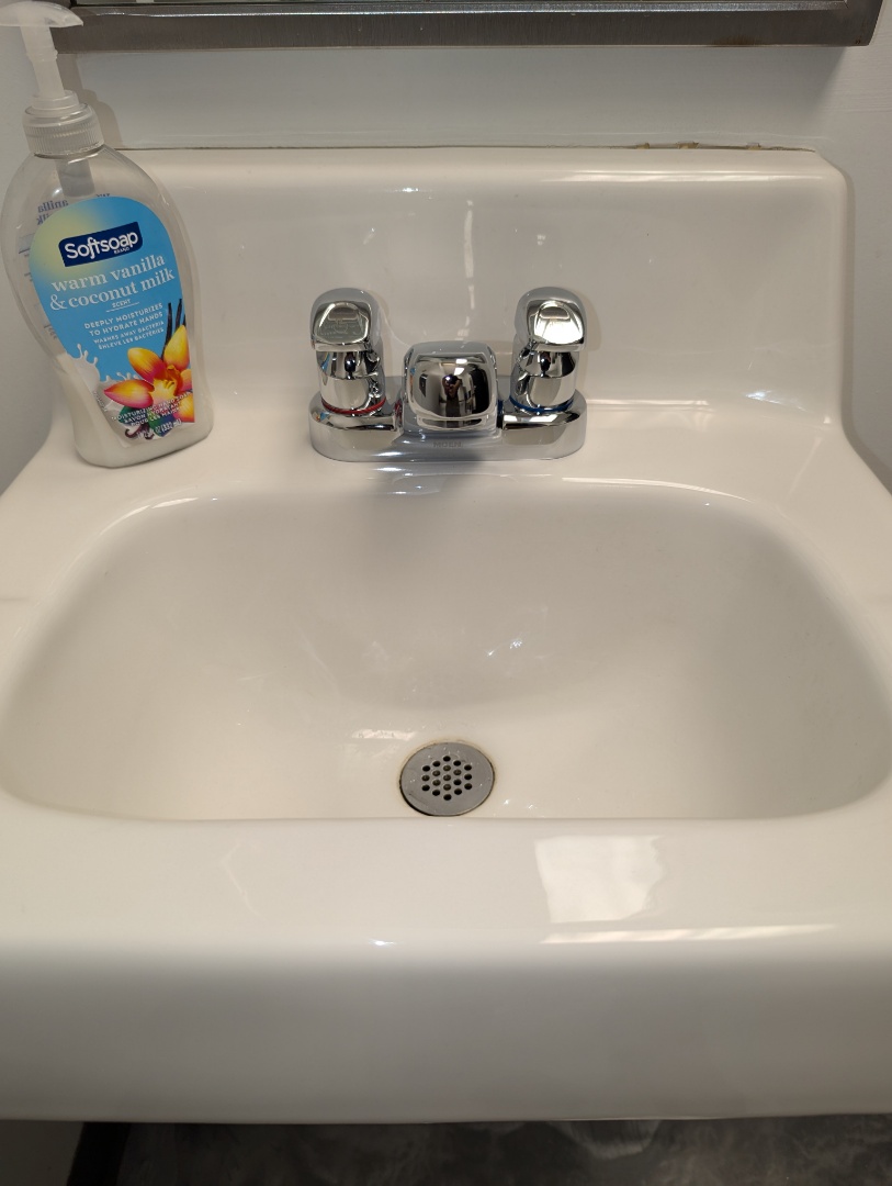 commercial faucet installation. commercial faucet replacement. new center set faucet install. faucet replacement. install new bathroom faucet. PlumbPRO Services. Norristown, PA. West Norriton, PA. 