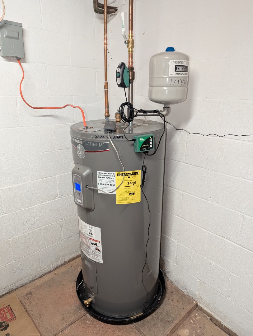water heater repair. water heater diagnostic. replace water heater. new expansion tank on water heater. install new leak detection. Leak detector installation. PlumbPRO Services. Warrington, PA. Warminster, PA. Southampton, PA. Hartsville, PA. 