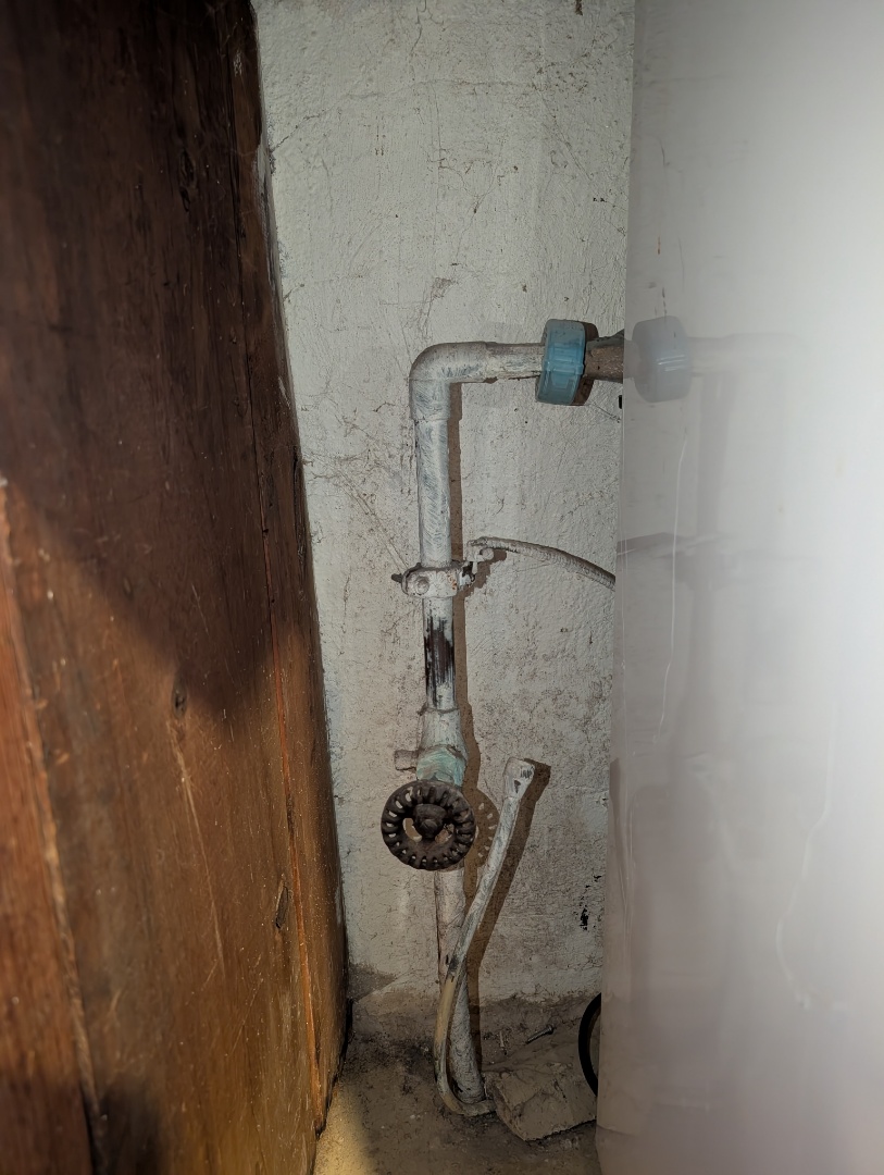 
new main water shut off valves. new Pressure Reducing Valve. PRV install. main water shut off valve replacement. High Water Pressure.  PlumbPRO Services. Glenside, PA. 