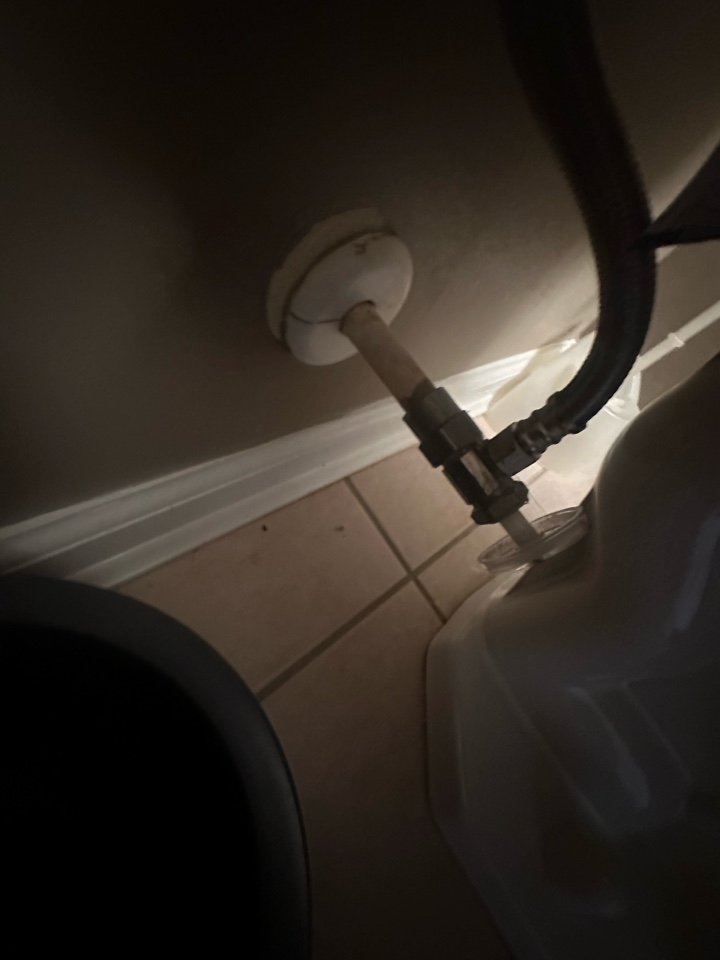 Evaluation of toilet in New Hope PA. Plumbing. Plumber.