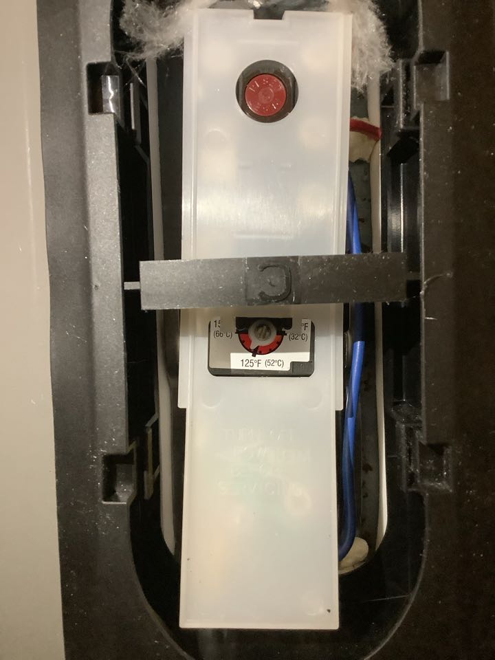 Adjust the temperature of a newly installed water heater. PlumbPro Services. Oreland plumber. 