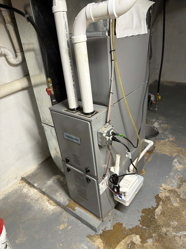 Heating repair. Plumbing / heating / air conditioning / sewers PlumbPRO services 