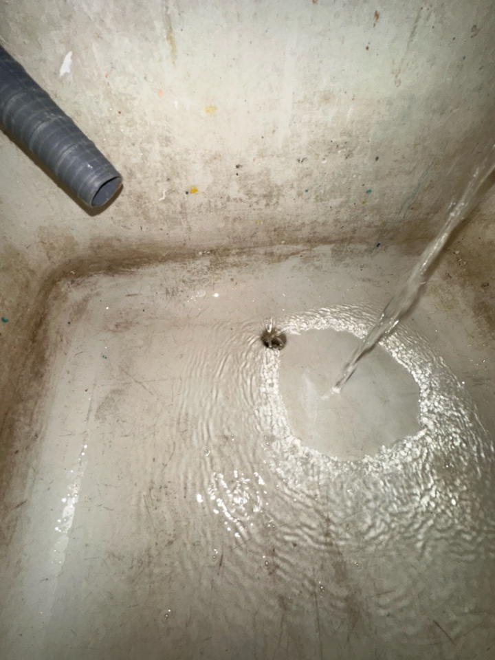 Drain cleaning in Blue Bell PA. Plumbing. Plumber.